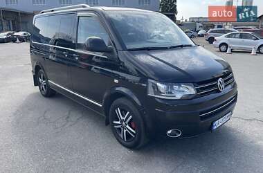 Минивэн Volkswagen Multivan 2012 в 
