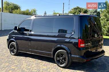 Мінівен Volkswagen Multivan 2013 в 