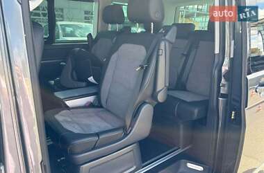 Минивэн Volkswagen Multivan 2024 в 