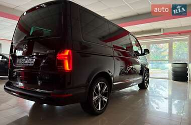 Минивэн Volkswagen Multivan 2020 в 