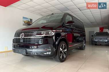 Минивэн Volkswagen Multivan 2020 в 
