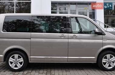 Минивэн Volkswagen Multivan 2018 в 