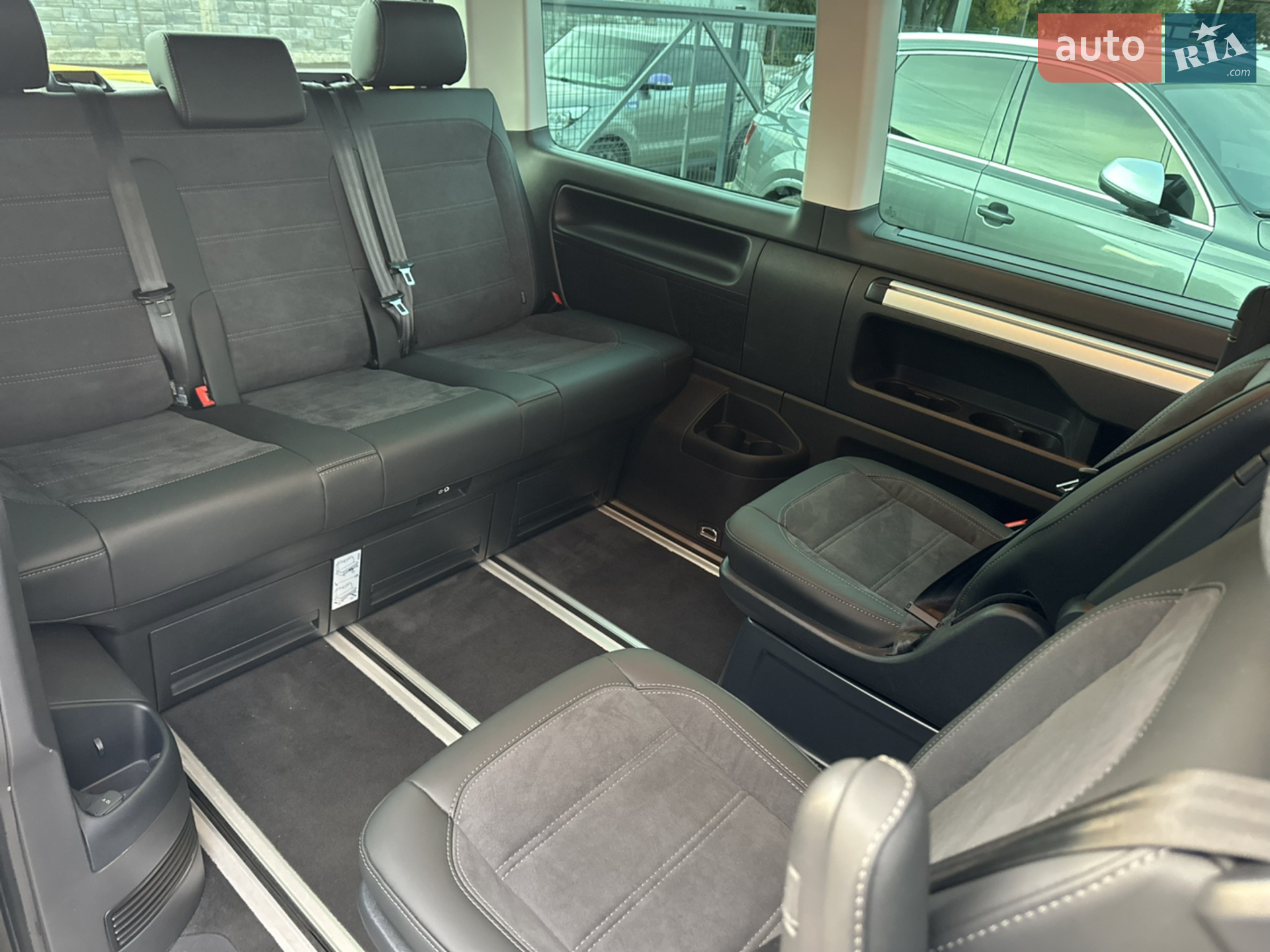 2019 Volkswagen Multivan - мініатюра 9
