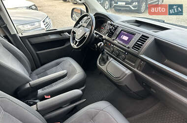 Минивэн Volkswagen Multivan 2019 в 