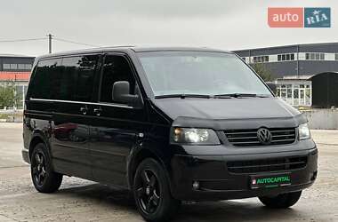 Минивэн Volkswagen Multivan 2006 в 