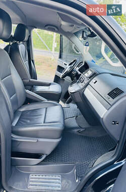 Минивэн Volkswagen Multivan 2014 в 