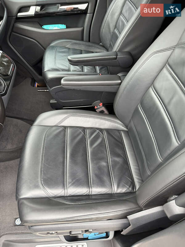 Минивэн Volkswagen Multivan 2017 в Ковеле