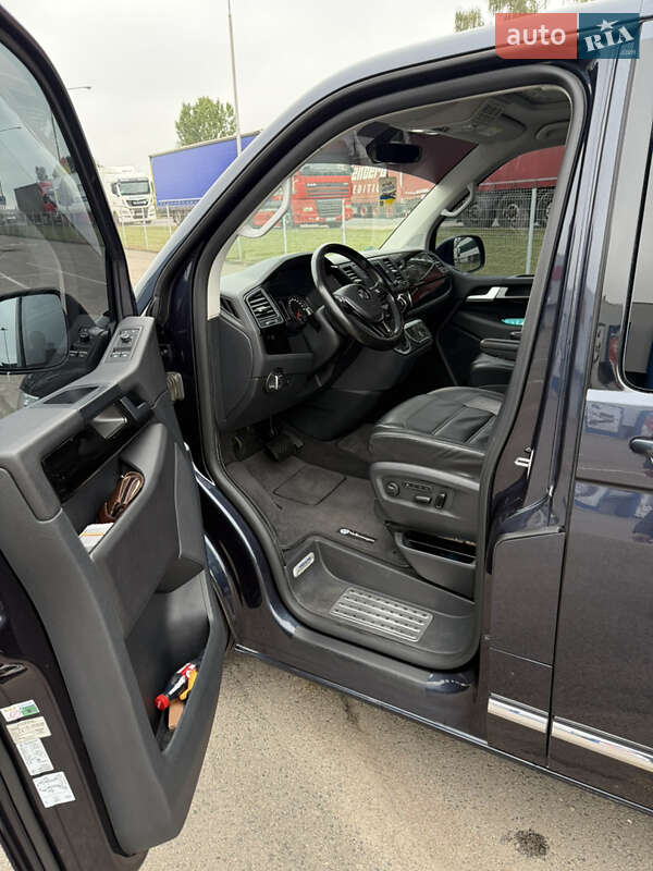 Минивэн Volkswagen Multivan 2017 в Ковеле
