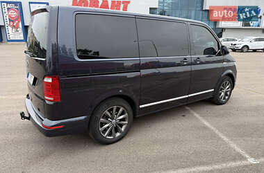 Мінівен Volkswagen Multivan 2017 в 