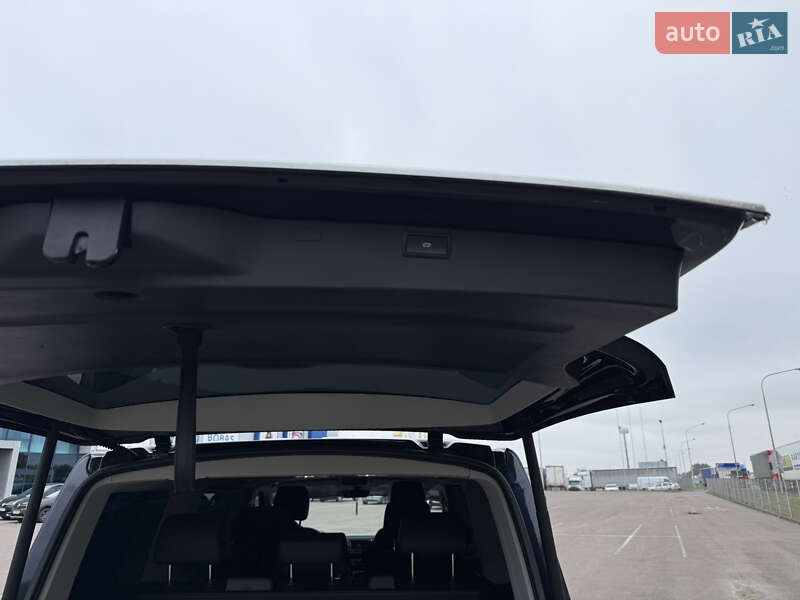 Минивэн Volkswagen Multivan 2017 в Ковеле