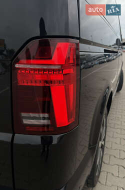 Минивэн Volkswagen Multivan 2020 в 