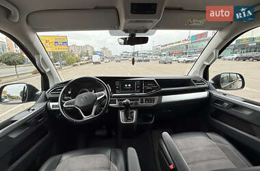 Минивэн Volkswagen Multivan 2020 в 