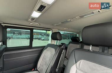 Минивэн Volkswagen Multivan 2020 в 