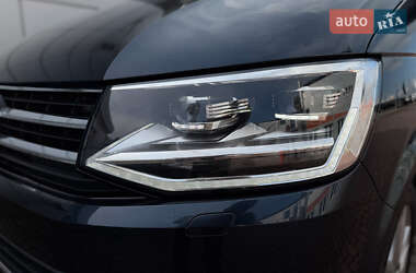 Минивэн Volkswagen Multivan 2019 в 