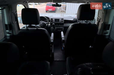 Минивэн Volkswagen Multivan 2019 в 