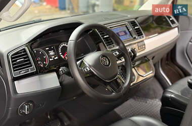 Минивэн Volkswagen Multivan 2016 в 