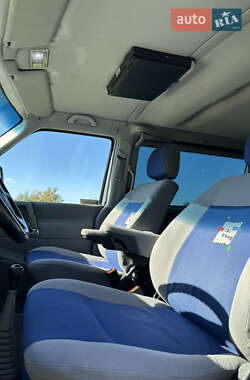 Минивэн Volkswagen Multivan 2001 в 