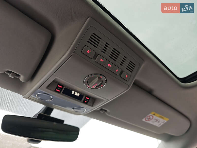 Минивэн Volkswagen Multivan 2019 в Луцке