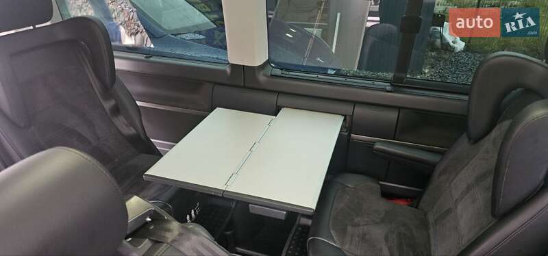Минивэн Volkswagen Multivan 2017 в Хмельницком