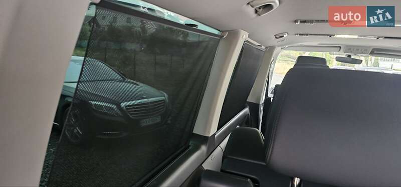 Минивэн Volkswagen Multivan 2017 в Хмельницком