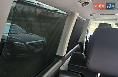 Мінівен Volkswagen Multivan 2017 в 
