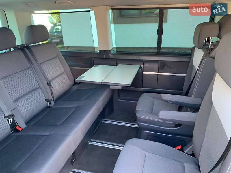 Минивэн Volkswagen Multivan 2007 в Яворове