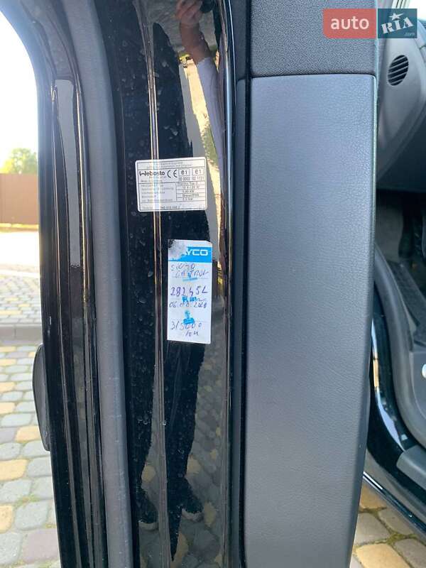 Минивэн Volkswagen Multivan 2007 в Яворове