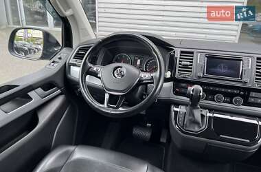 Минивэн Volkswagen Multivan 2015 в 