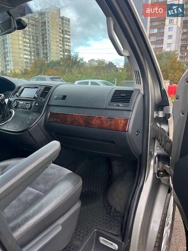 Мінівен Volkswagen Multivan 2013 в Києві фото 12 Мінівен Volkswagen Multivan 2013 в Києві