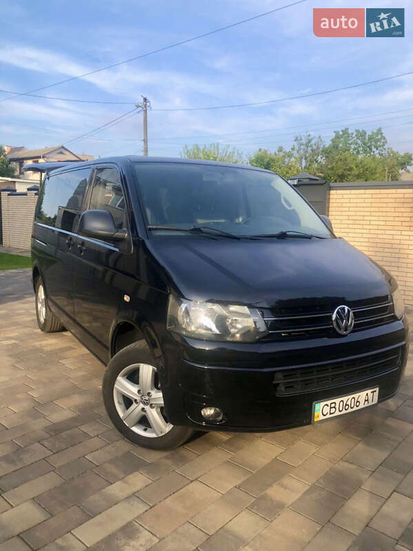Мінівен Volkswagen Multivan 2011 в Чернігові