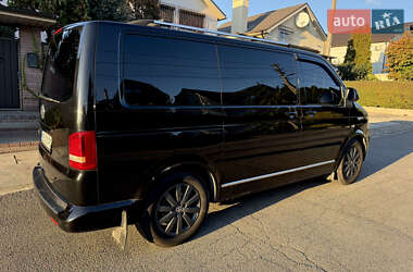 Мінівен Volkswagen Multivan 2012 в 