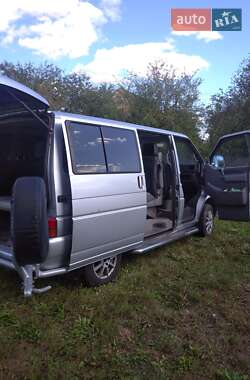 Минивэн Volkswagen Multivan 2002 в Киеве