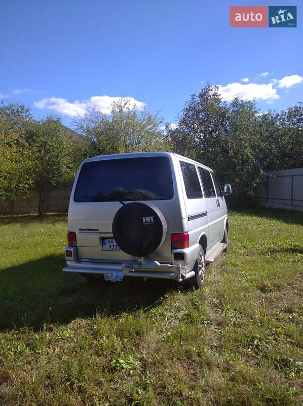 Минивэн Volkswagen Multivan 2002 в Киеве