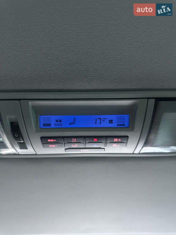 Мінівен Volkswagen Multivan 2005 в Тернополі