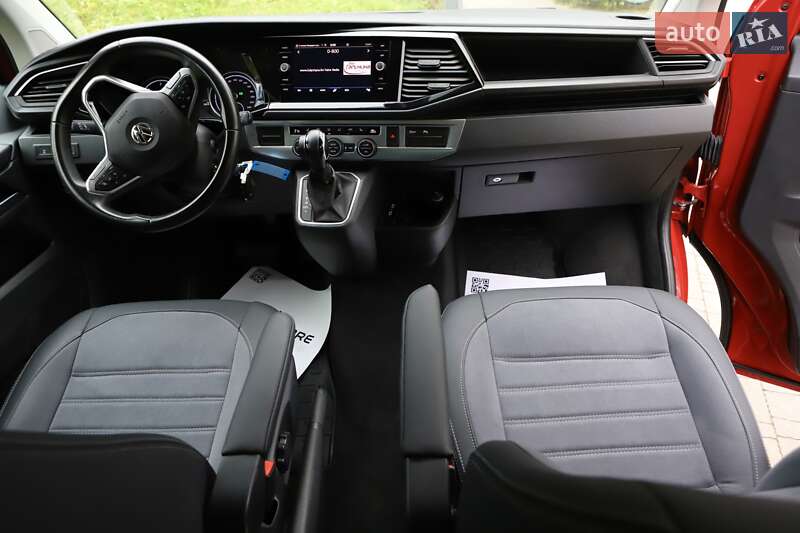 Мінівен Volkswagen Multivan 2021 в Дрогобичі