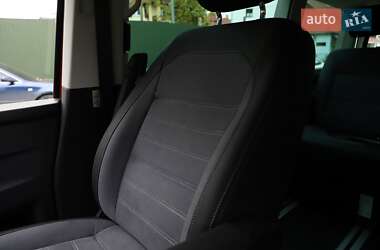 Мінівен Volkswagen Multivan 2021 в 