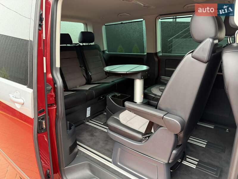 Мінівен Volkswagen Multivan 2022 в Жашківу