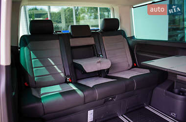 Минивэн Volkswagen Multivan 2020 в 