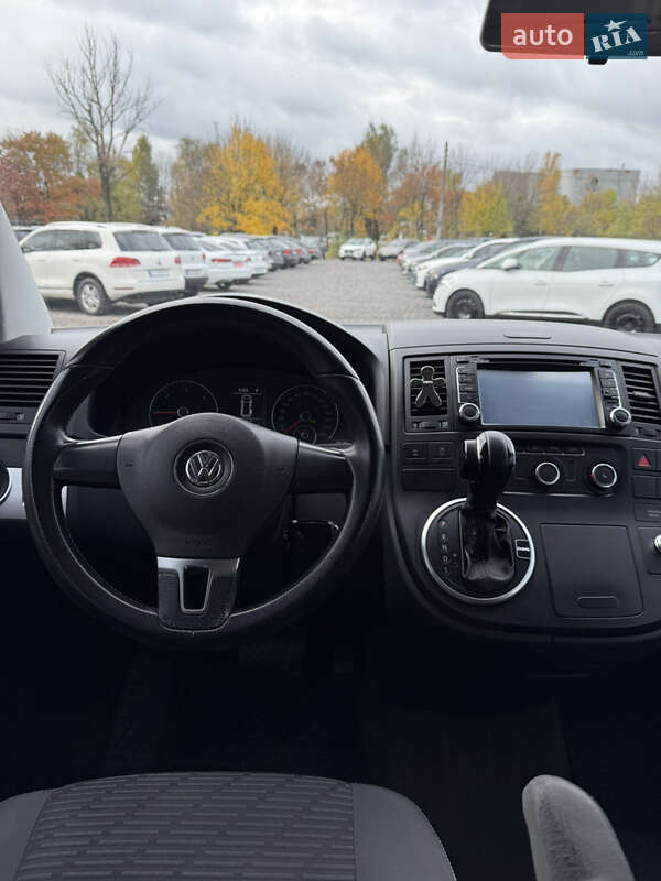 Мінівен Volkswagen Multivan 2010 в Черкасах фото 9 Мінівен Volkswagen Multivan 2010 в Черкасах