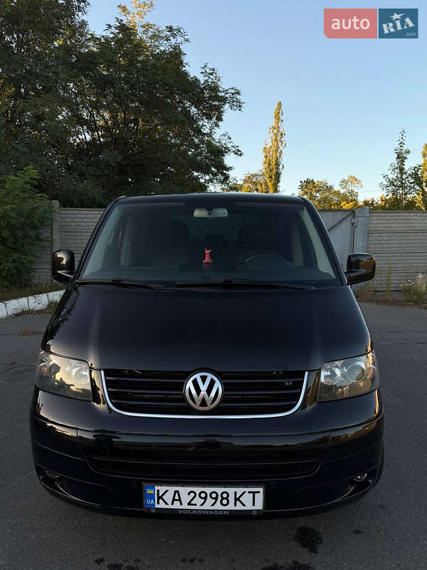 Мінівен Volkswagen Multivan 2009 в Харкові