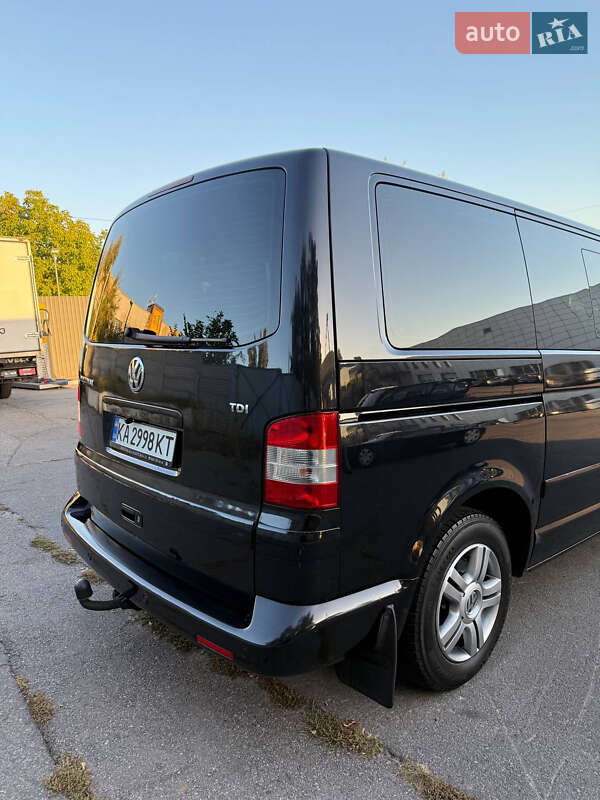 Мінівен Volkswagen Multivan 2009 в Харкові