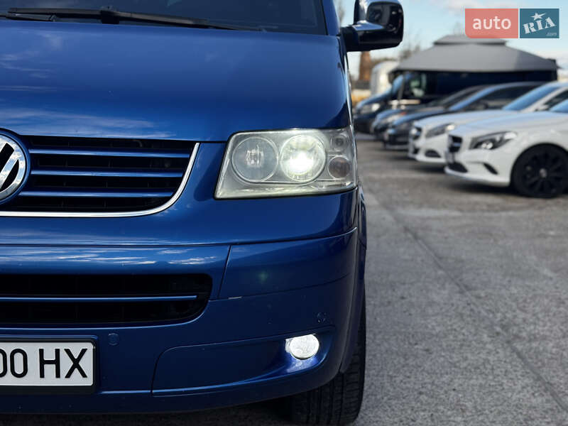 Мінівен Volkswagen Multivan 2007 в Житомирі