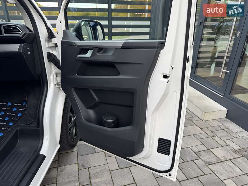 Мінівен Volkswagen Multivan 2021 в Рівному фото 36 Мінівен Volkswagen Multivan 2021 в Рівному