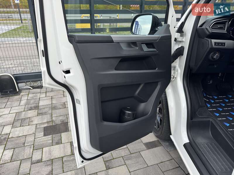 Мінівен Volkswagen Multivan 2021 в Рівному фото 14 Мінівен Volkswagen Multivan 2021 в Рівному