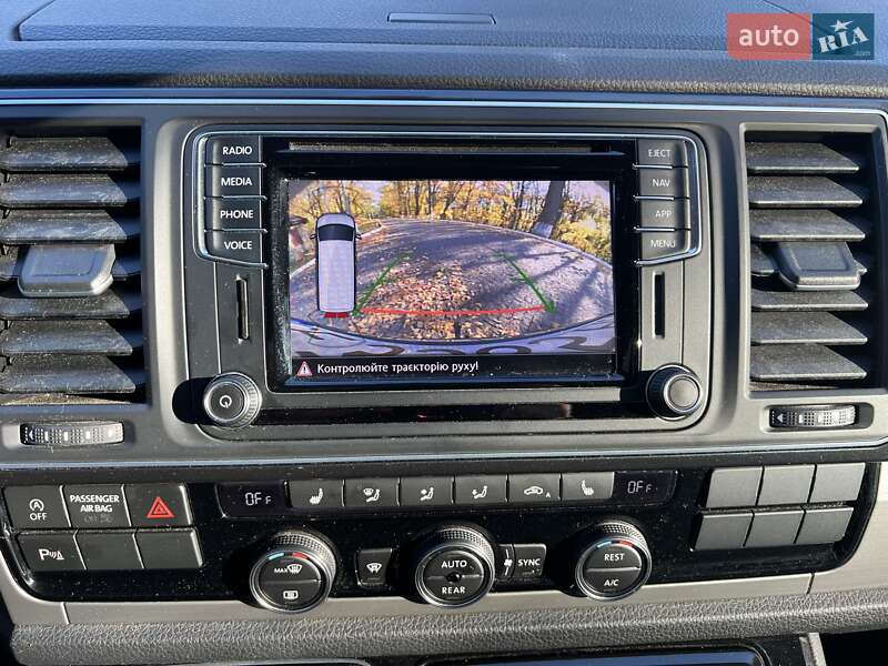 Минивэн Volkswagen Multivan 2017 в Черновцах фото 47 Минивэн Volkswagen Multivan 2017 в Черновцах