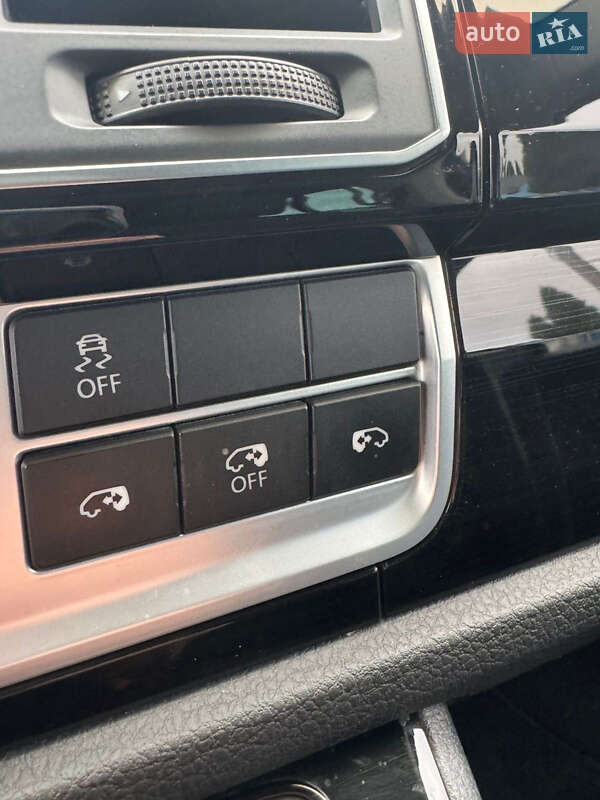 Минивэн Volkswagen Multivan 2016 в Виноградове