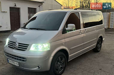 Минивэн Volkswagen Multivan 2003 в Тульчине