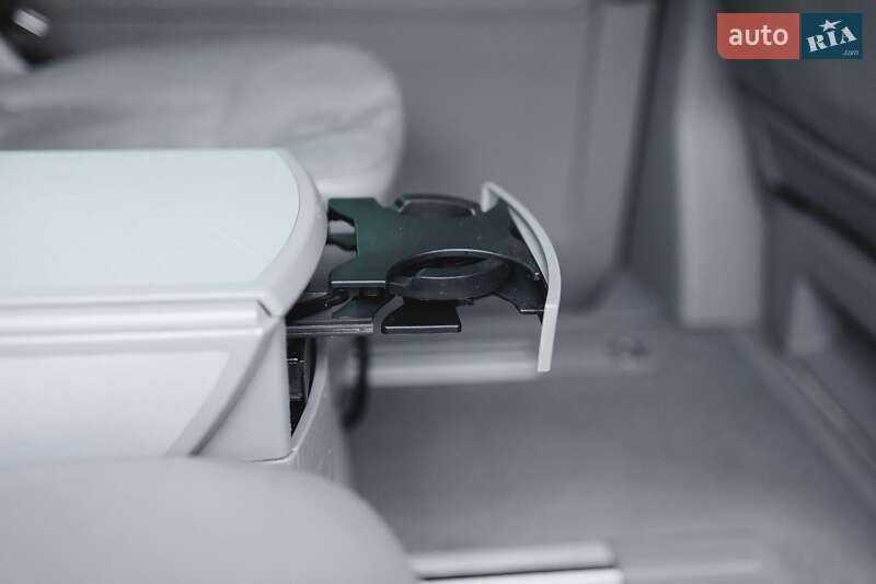 Минивэн Volkswagen Multivan 2007 в Днепре фото 2 Минивэн Volkswagen Multivan 2007 в Днепре