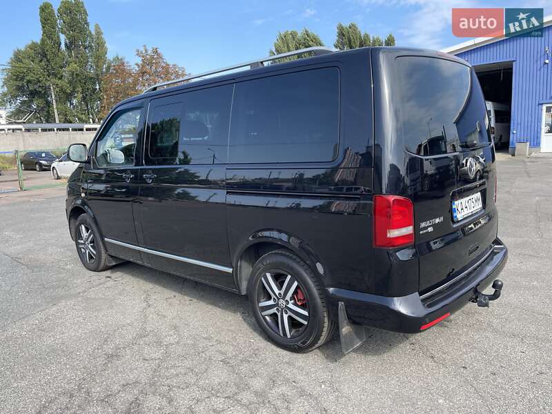 Мінівен Volkswagen Multivan 2012 в Києві