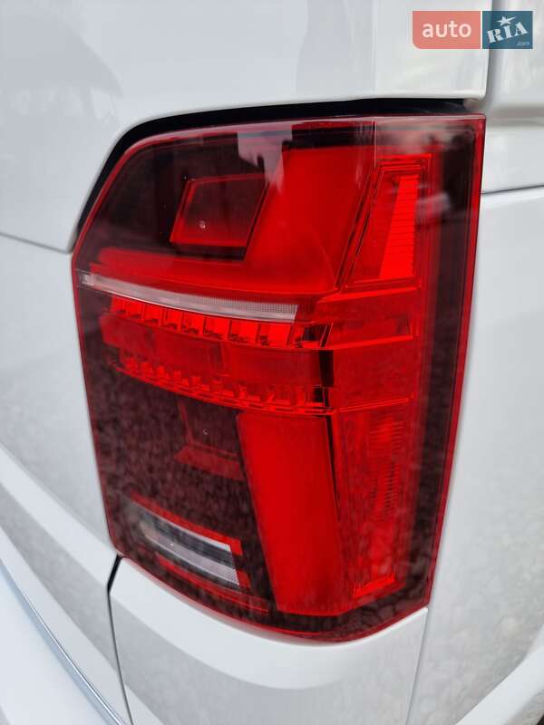 Мінівен Volkswagen Multivan 2020 в Радивиліві